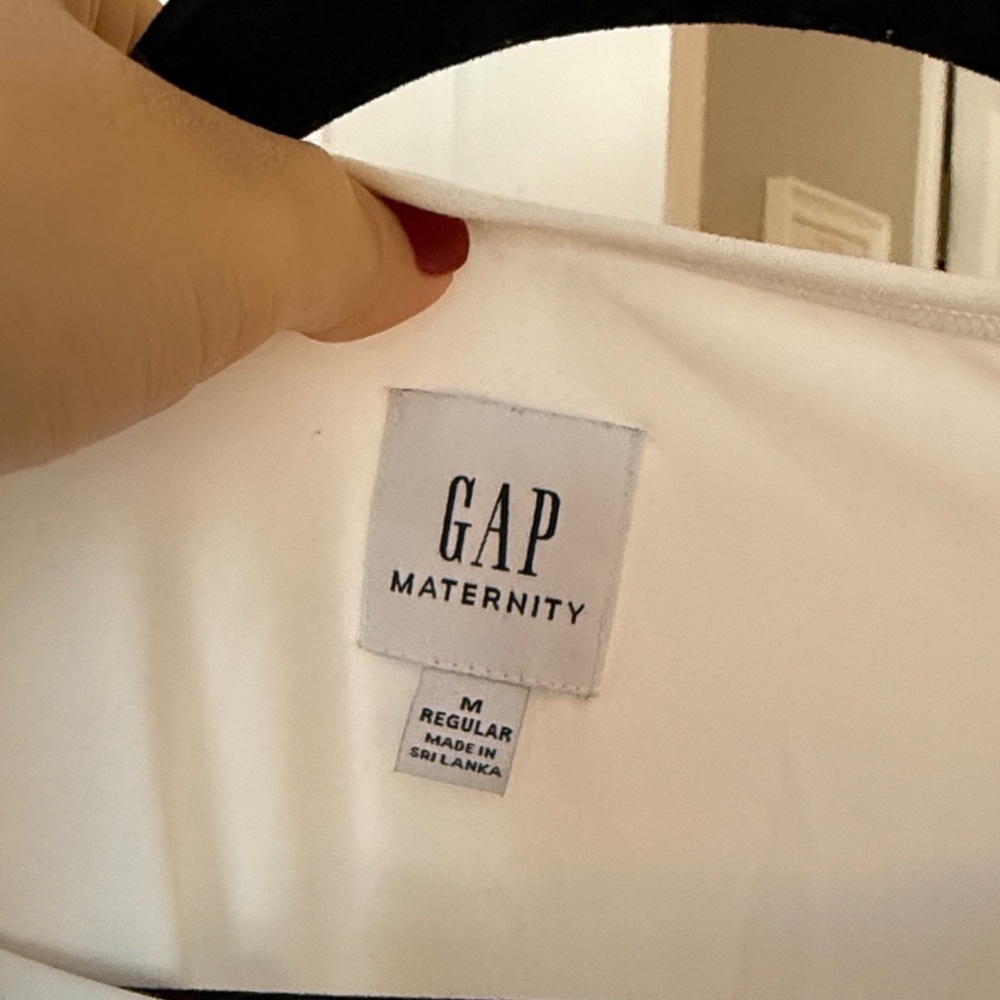 GAP Maternity White Long Sleeve Layering Top Size Medium - Picture 3 of 4